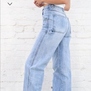 feanne light wash jeans size small brandy melville/john galt